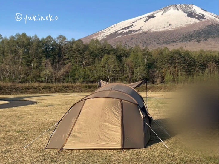 手前にogawaのシャンティr、奥に山がハッキリと見えている